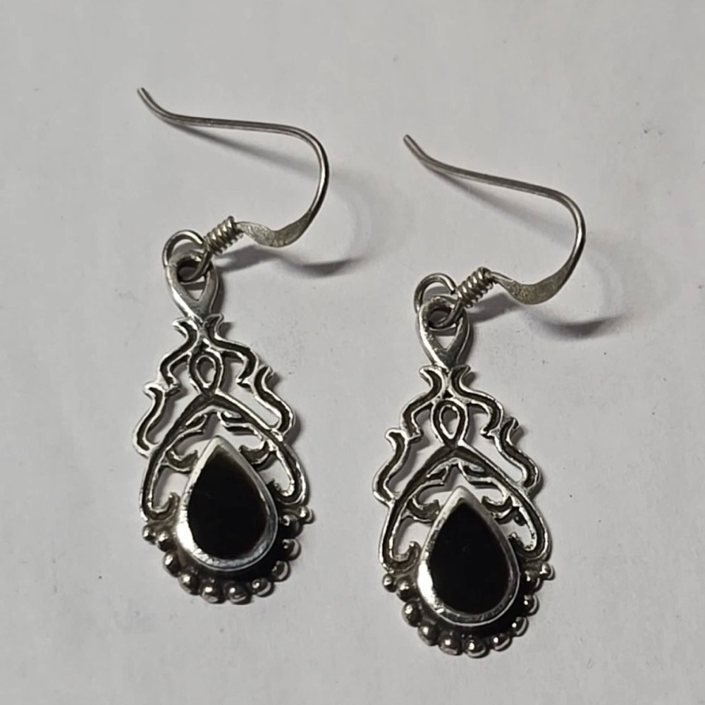 Sterling Silver Dangel Drop Earrings Black Onyx Teardrop Gemstone Design